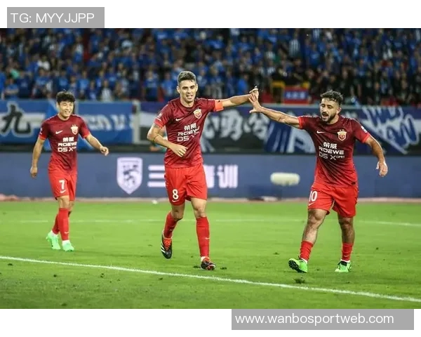 前海港中场奥斯卡再次受伤恐缺阵一个月影响球队战绩